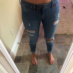 distressed hollister jeans